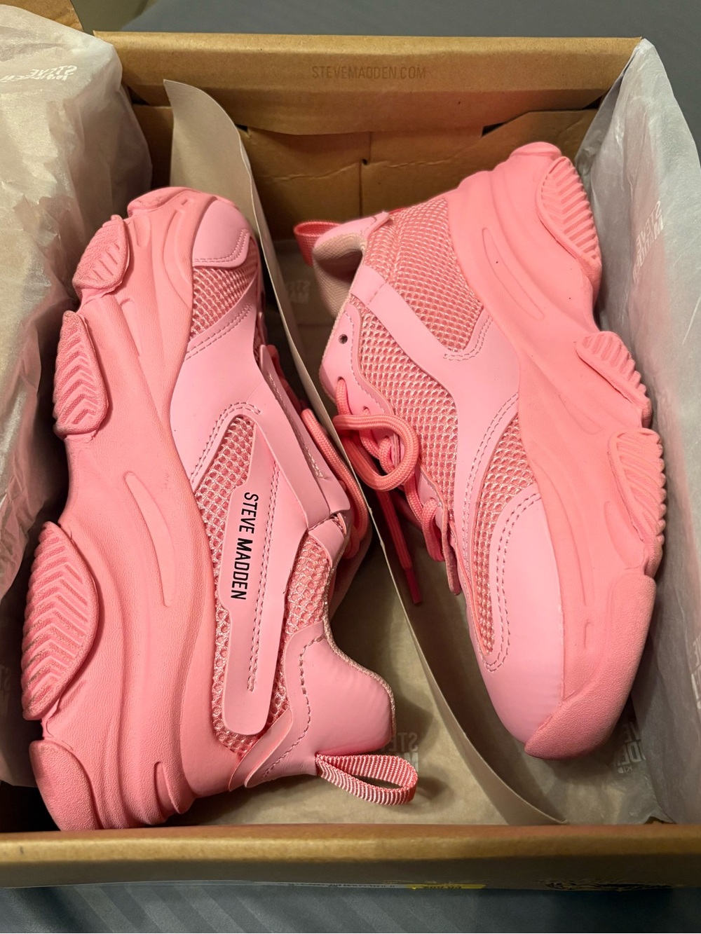 Steve Madden Women's Bubblegum Pink Chunky Mesh Sneakers